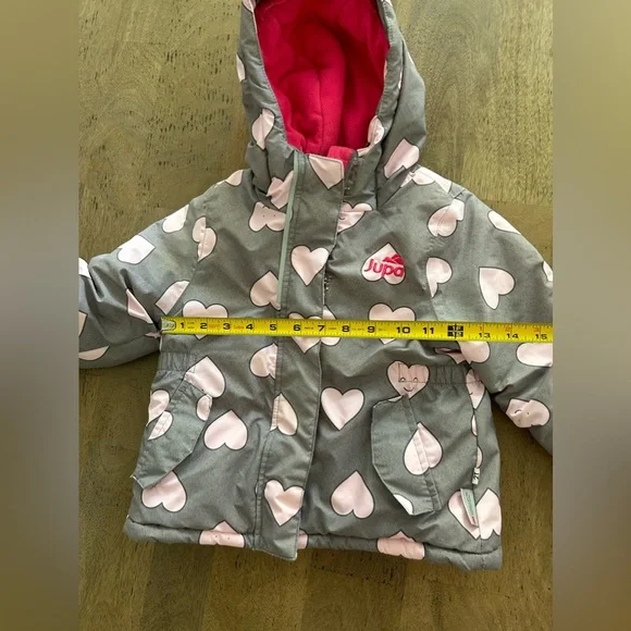 Toddler winter jacket 2T - Picture 3 of 5